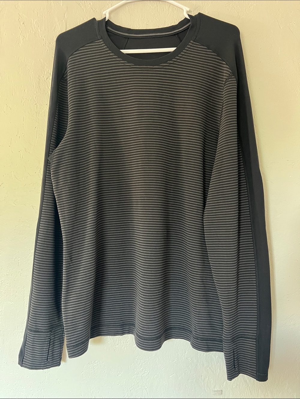 lululemon athletica Men’s Black and Gray Striped long sleeve - Picture 2 of 3